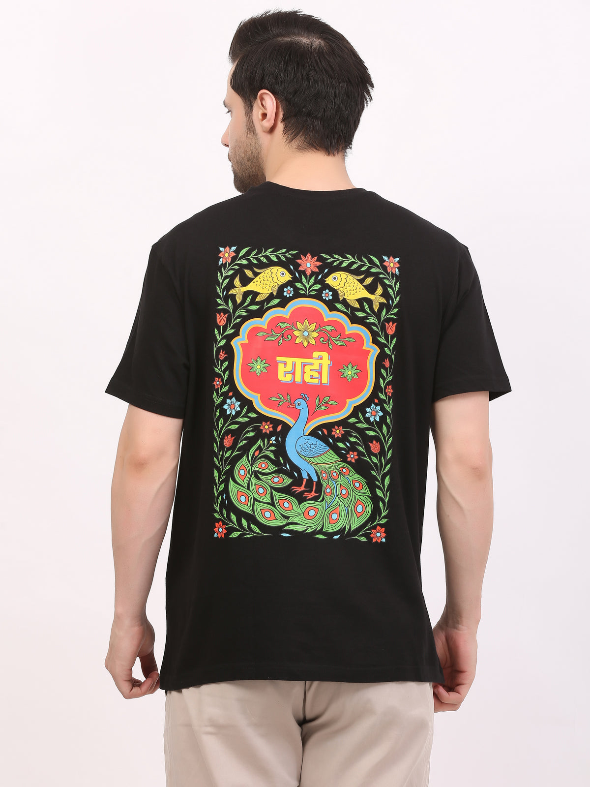 Raahi-Hindi-truck-art-back-printed-tshirt-for-men-by-ghumakkad