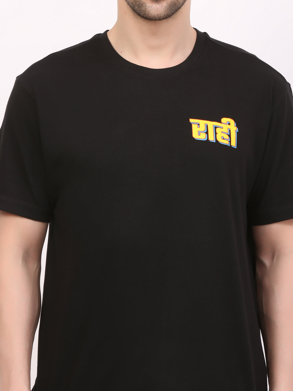 Raahi-Hindi-truck-art-back-printed-tshirt-for-men-by-ghumakkad