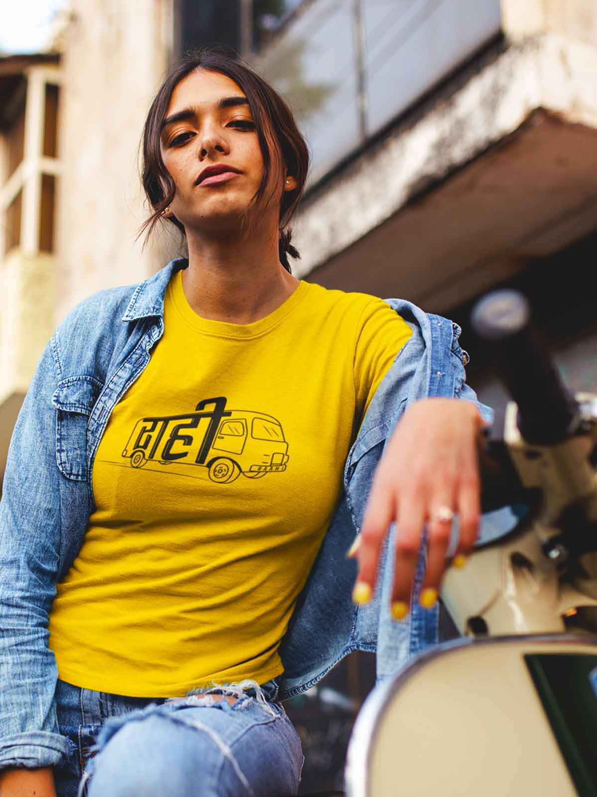 Raahi-printed-t-shirt-for-women by Ghumakkad