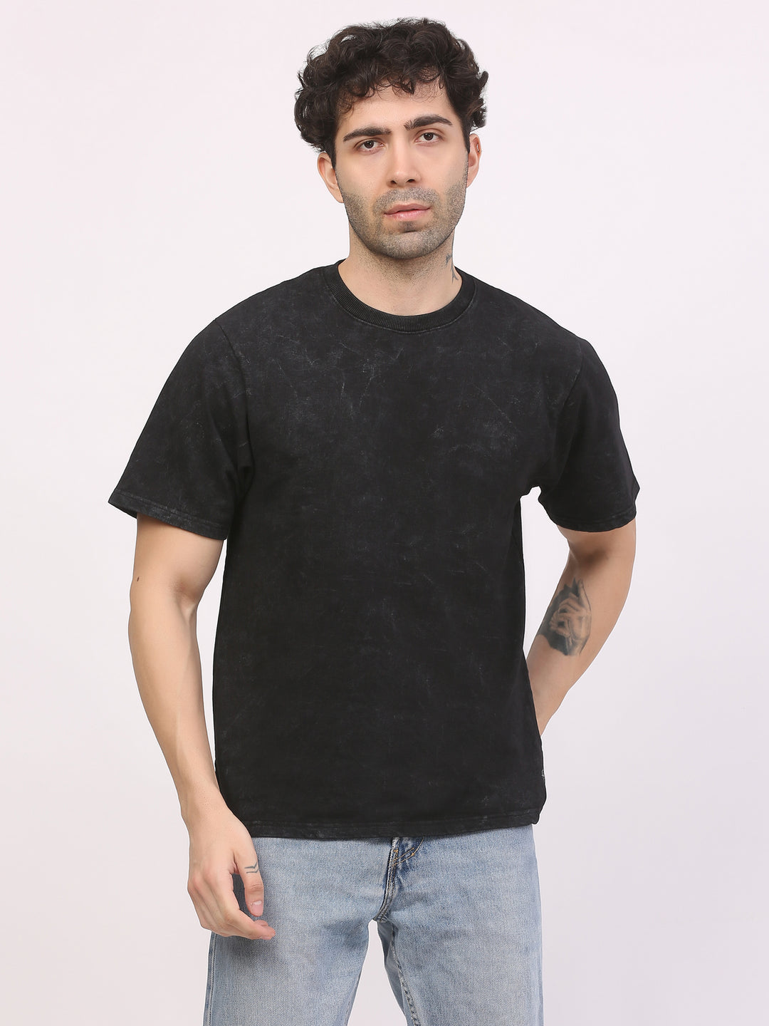 Heavy-weight-plain-black-acid-wash-t-shirt-by-ghumakkad